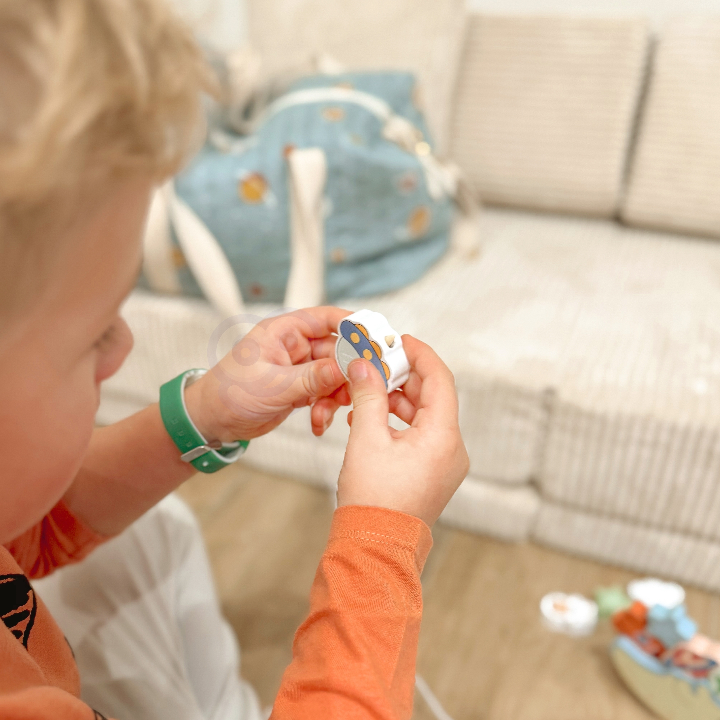 Kosmiczny śpiący księżyc balansująca układanka drewniana nawlekanka montessori kosmos