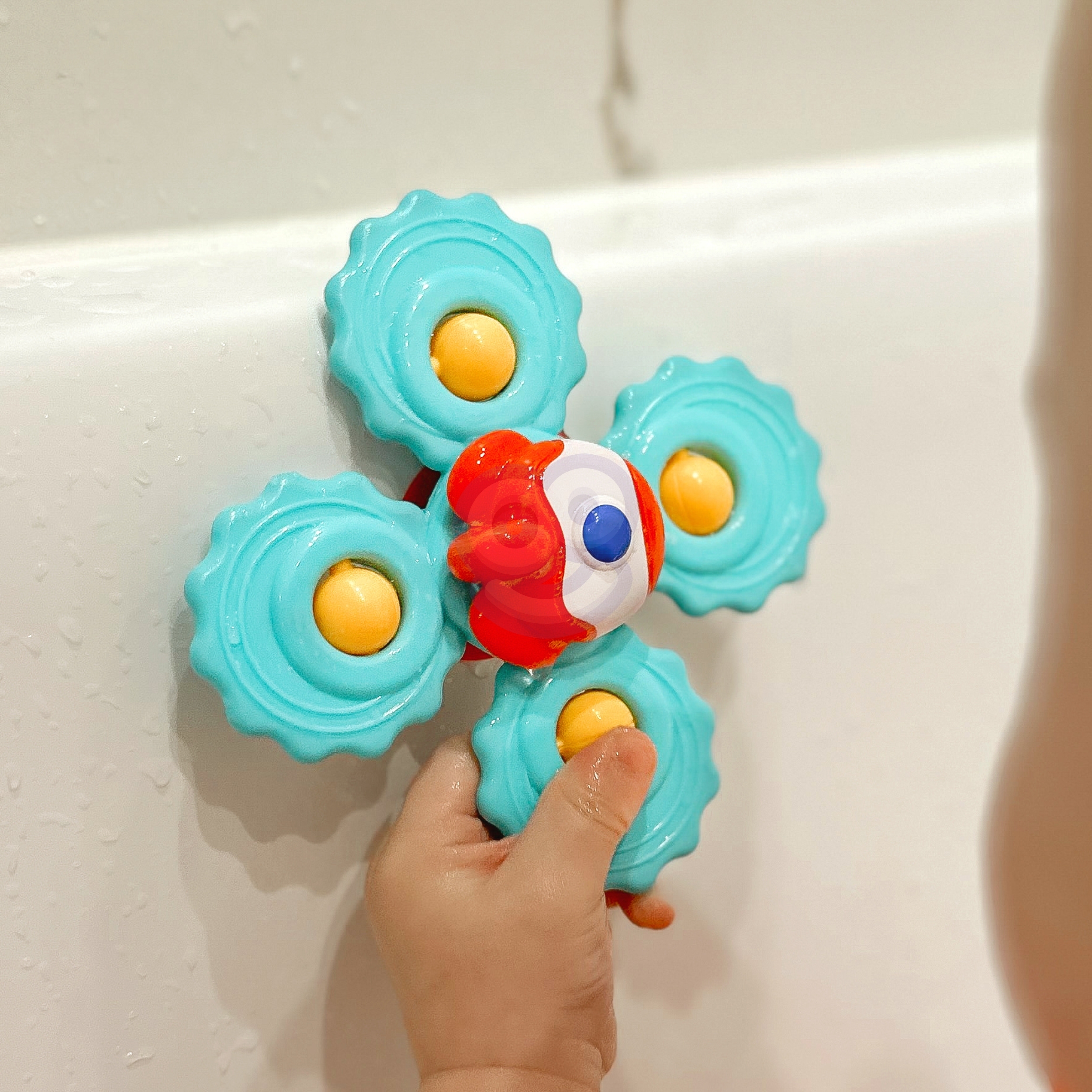 Gryzak spinner wirujący z przyssawką zestaw 3 szt