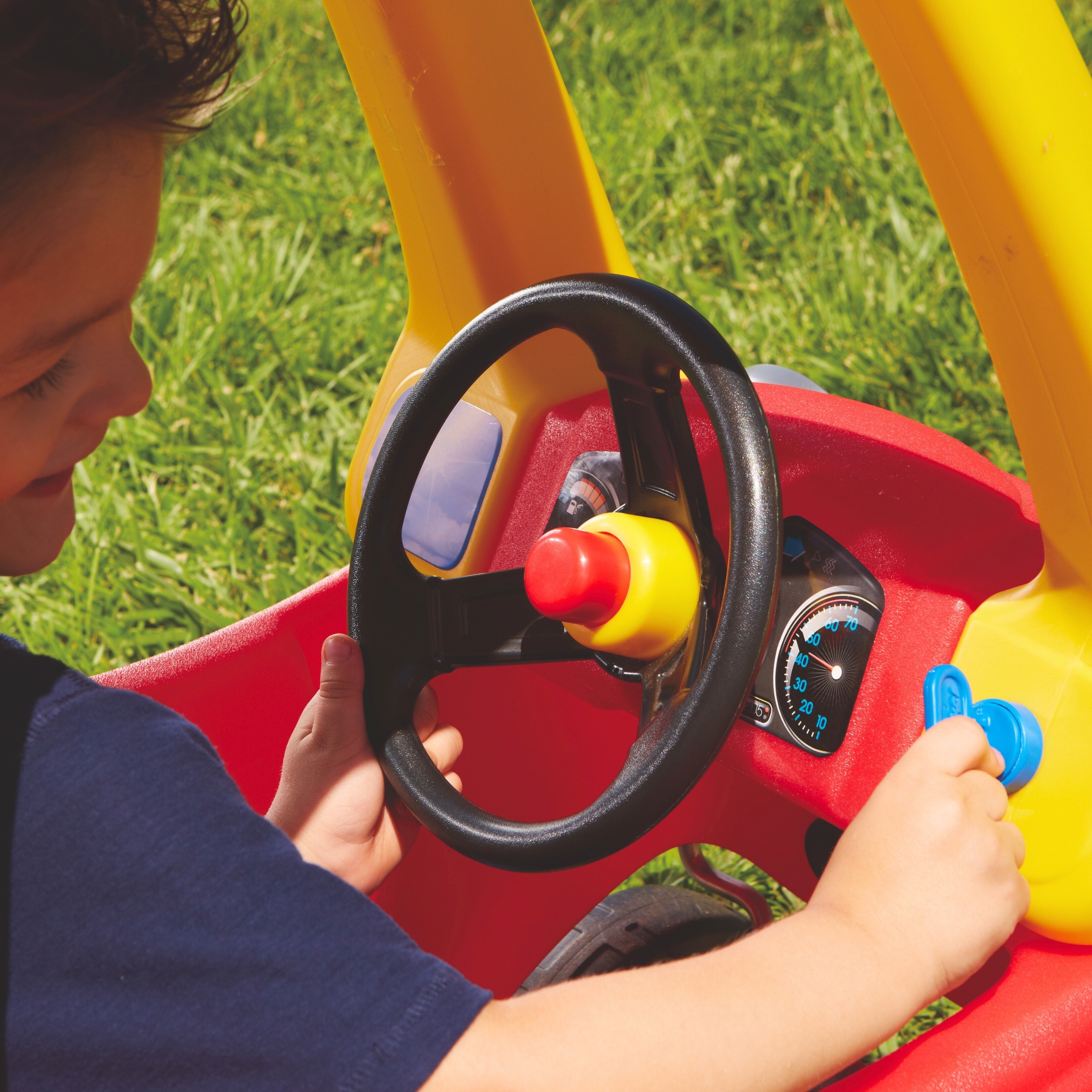 Jeździk cozy coupe nowe oczy