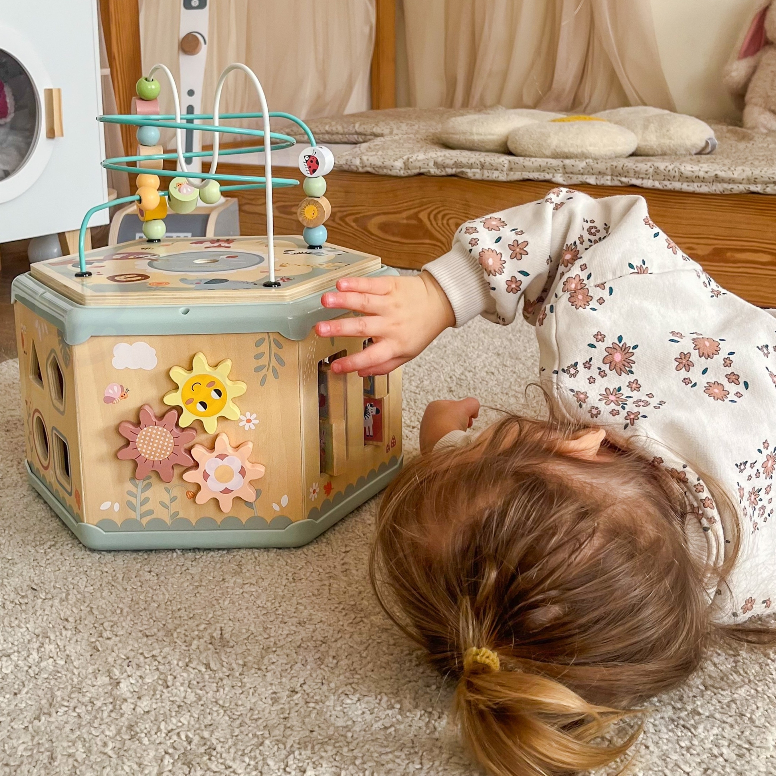 Interaktywny drewniany sześciokąt montessori otwierane pudełko