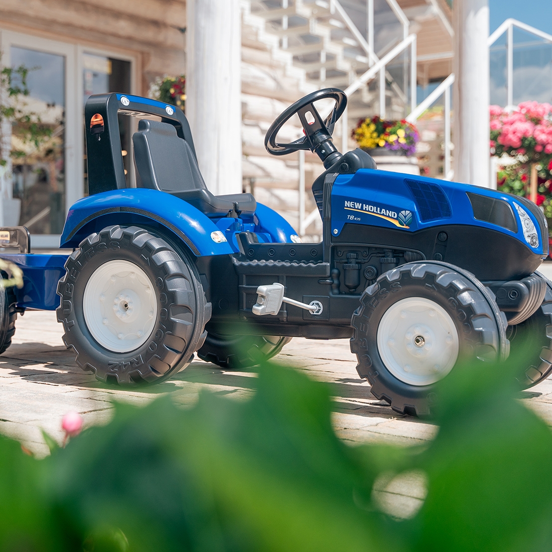 Traktor na pedały new holland duży z przyczepką od 3 lat