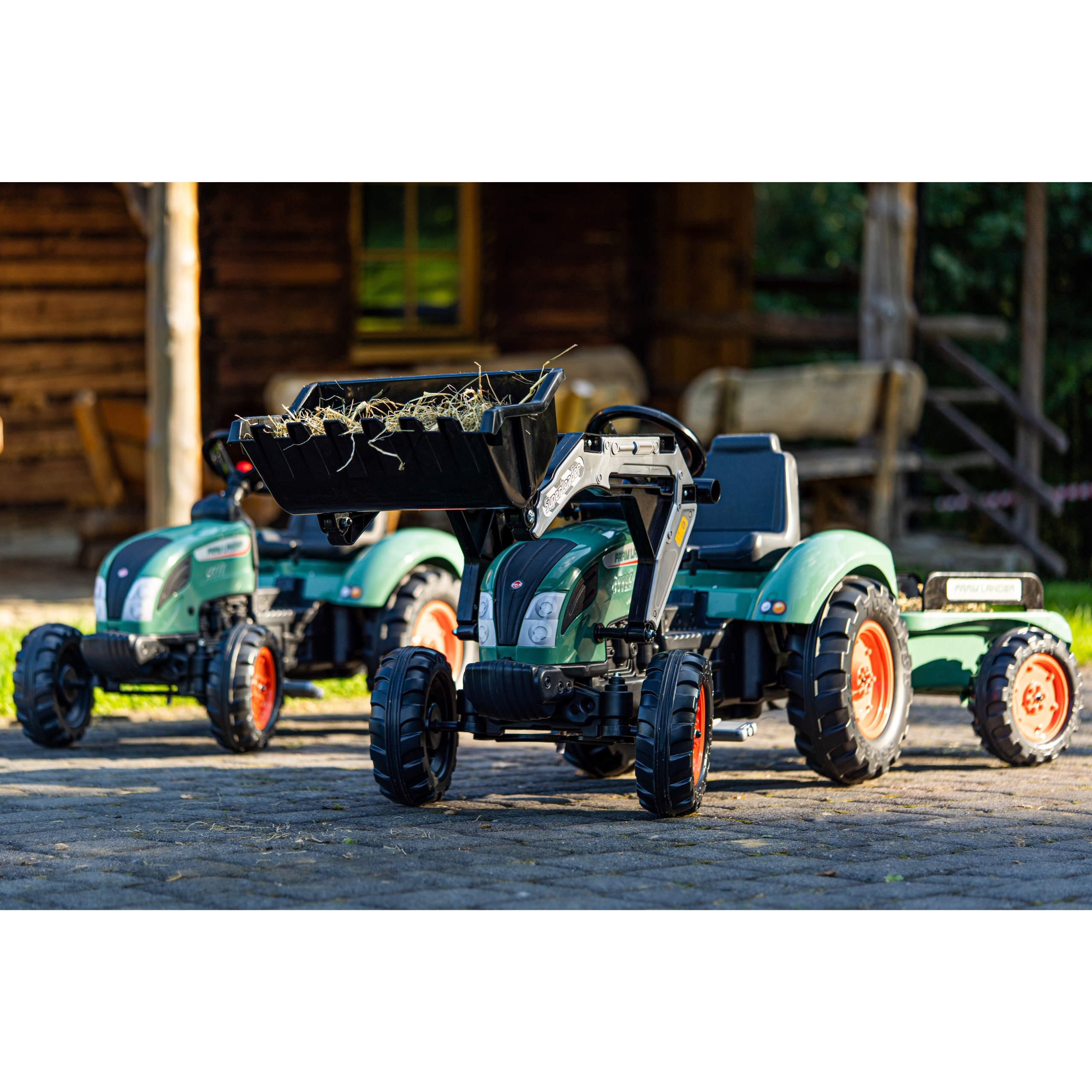 Traktor lander zielony na pedały z przyczepką od 3 lat