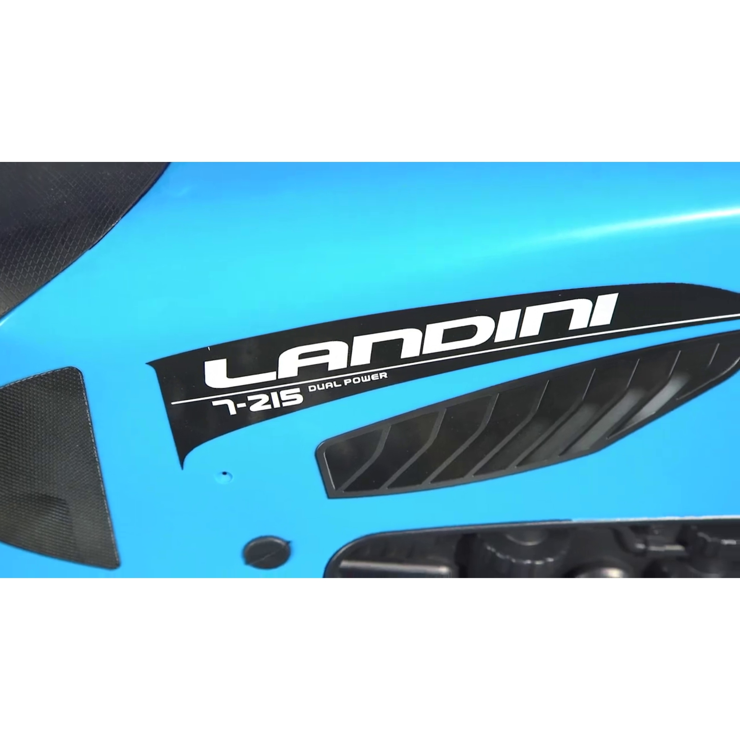 Traktor landini niebieski na pedały z przyczepką od 3 lat