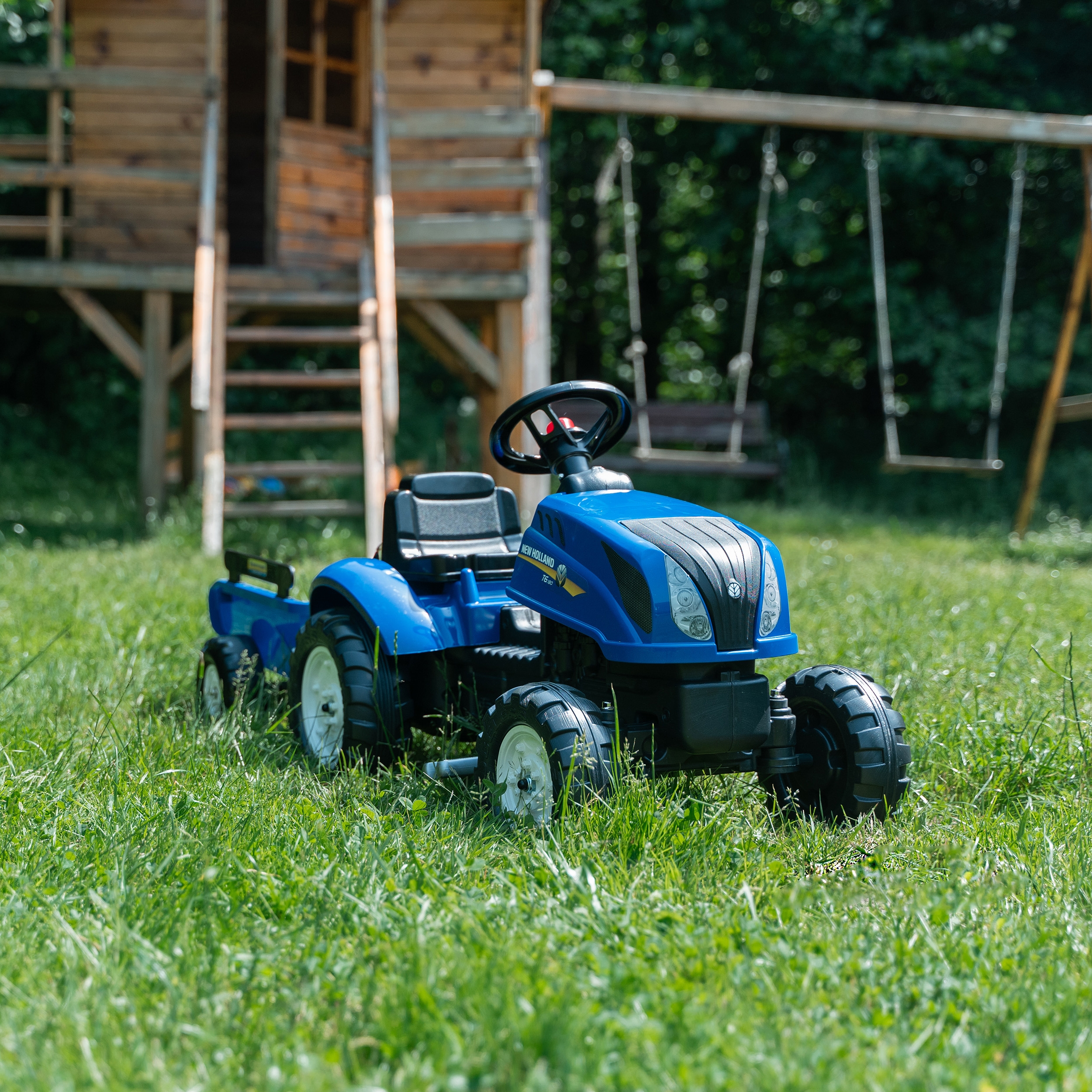 Traktor na pedały new holland duży z przyczepką + otwierana maska od 2 lat