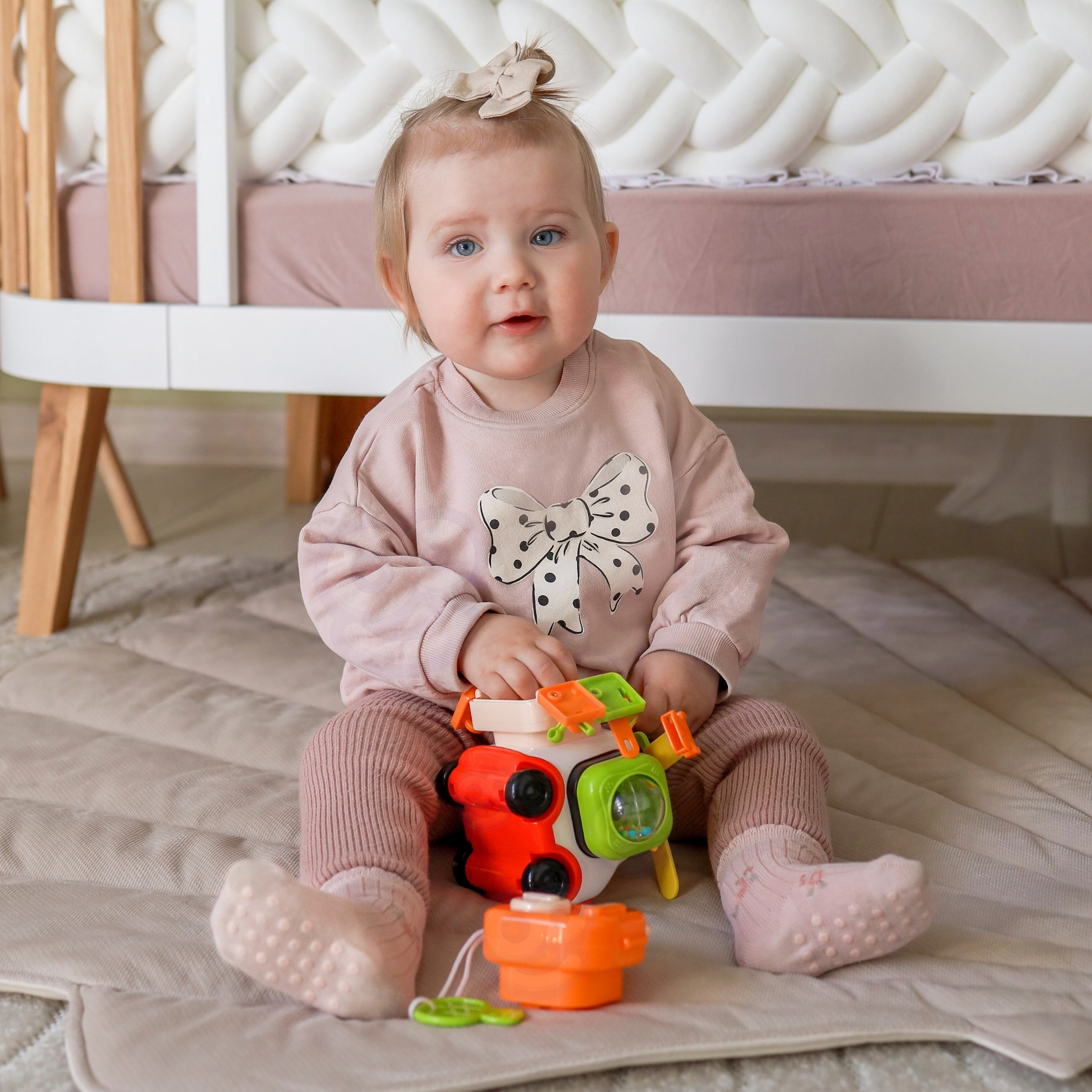 Montessori manipulacyjny zestaw konstrukcyjny samochód kotek 1