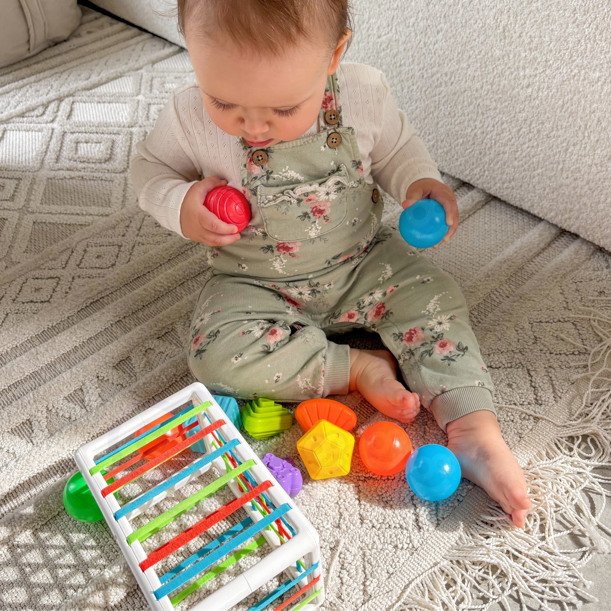 Elastyczna kostka sensoryczna sorter dla dzieci kolorowe kształty 13 el.