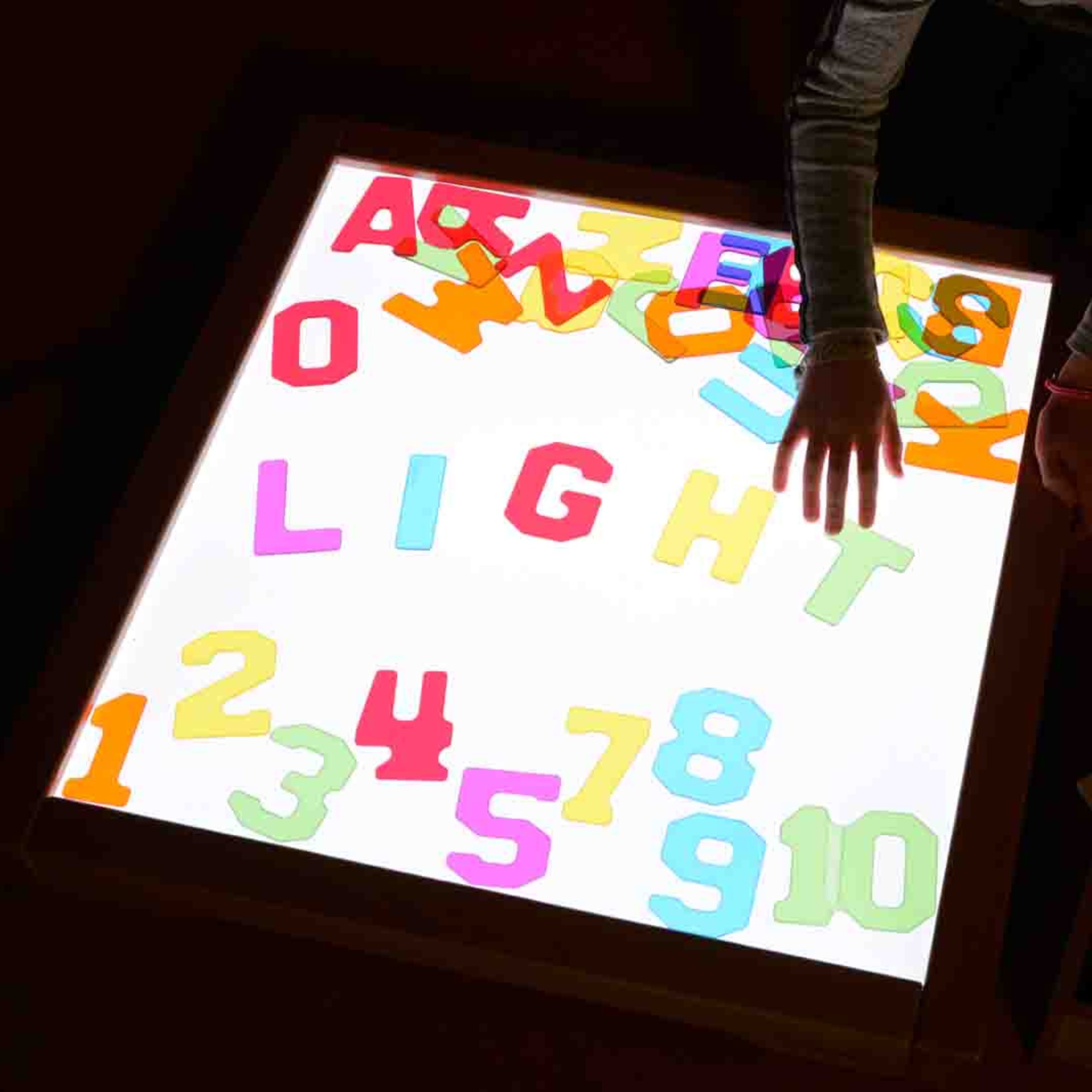 Rama sensoryczna - panel led + przezroczysta taca do malowania
