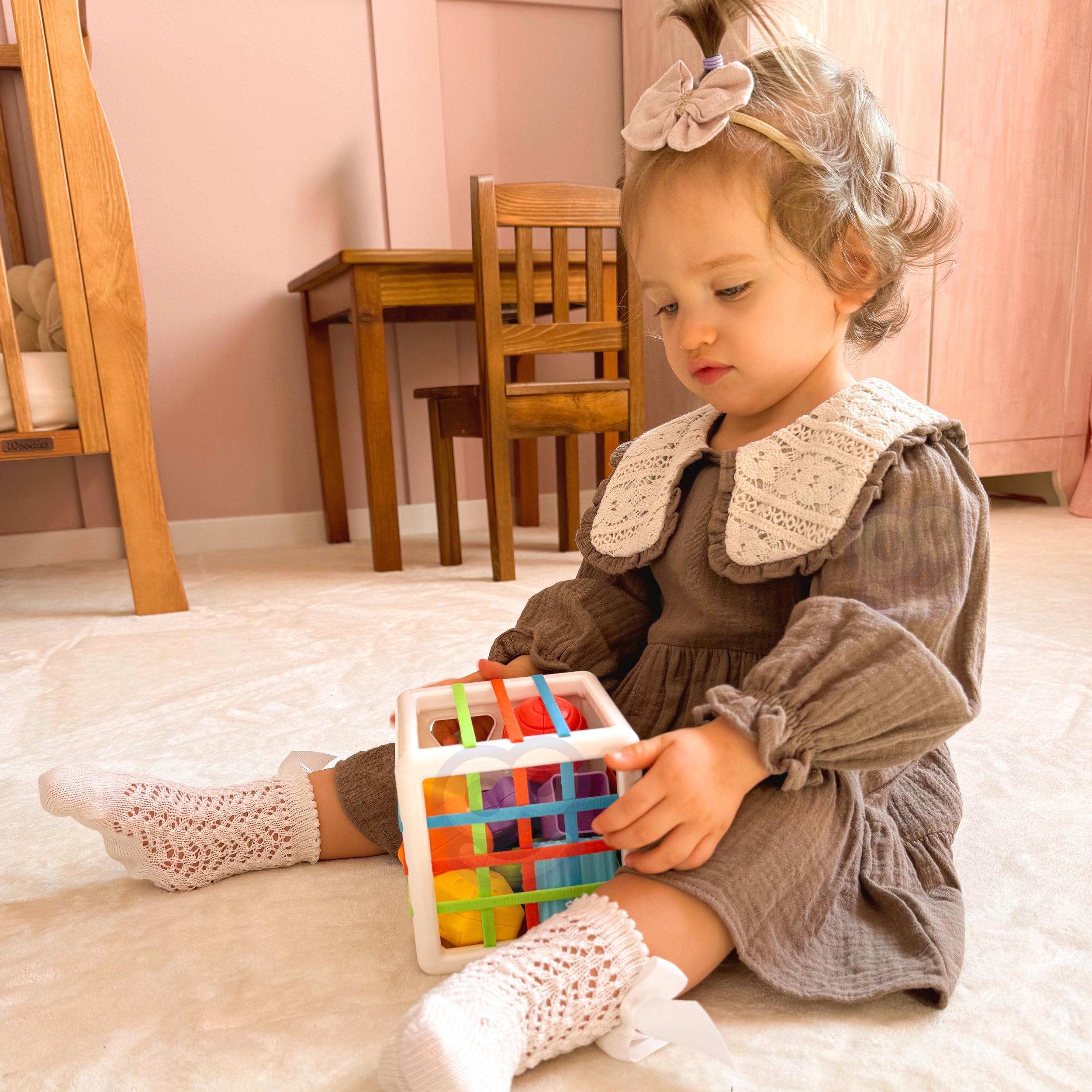 Elastyczna kostka sensoryczna sorter dla dzieci kolorowe kształty 11 el.